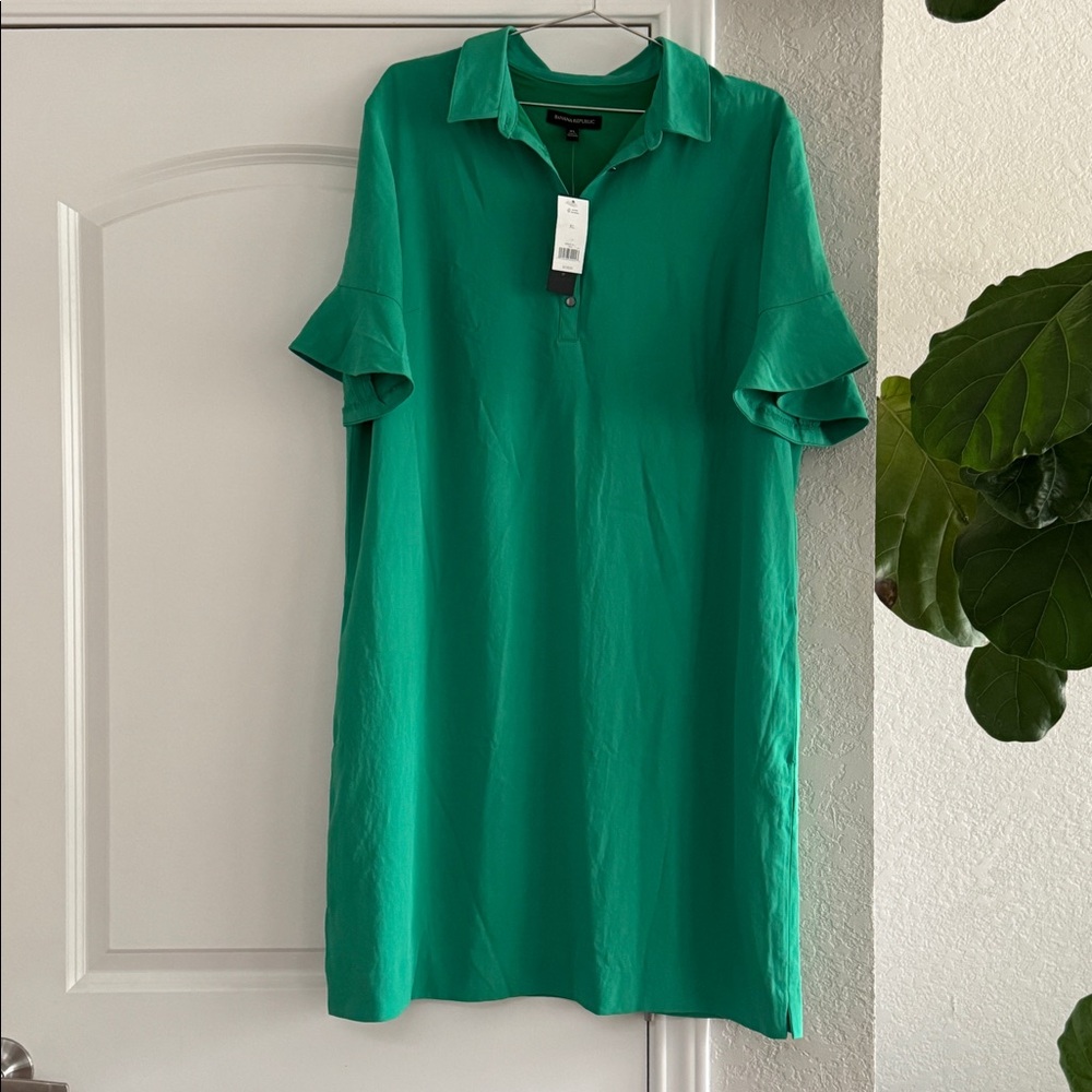 Banana Republic Green Dress *NEW